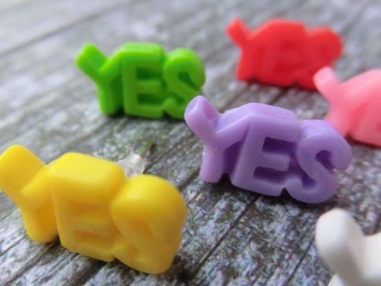 Preview: Yes Ohrstecker Punk Ja